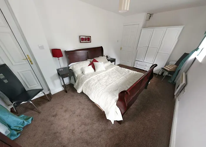 Riverview Luxury Short Daire