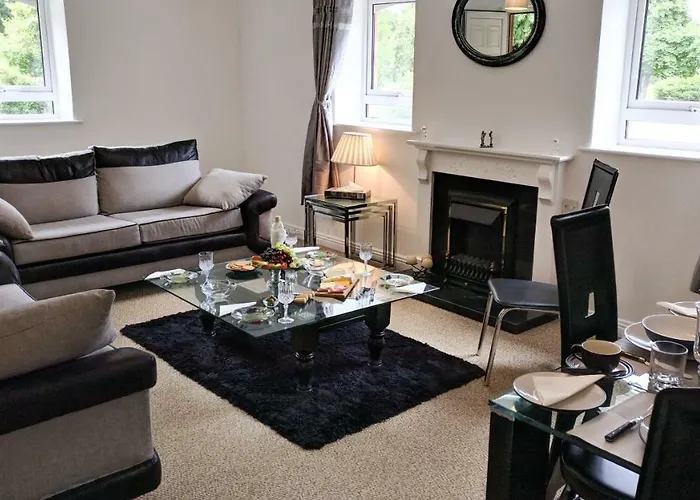 Riverview Luxury Short *