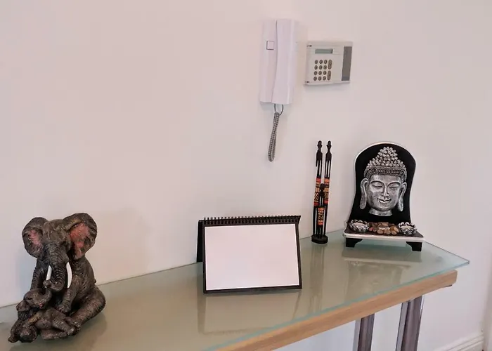 Riverview Luxury Short *