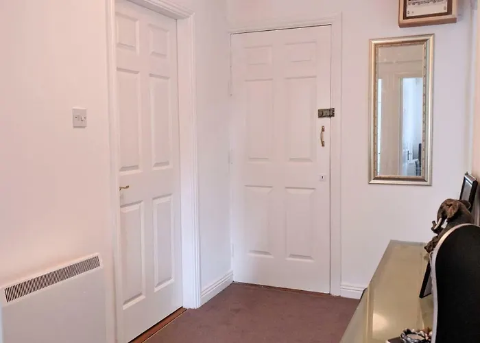 Riverview Luxury Short Daire *